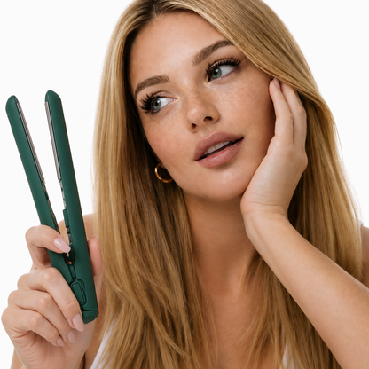 Lyzéa Cordless Hair Straightener: Perfect straightening, wherever you are