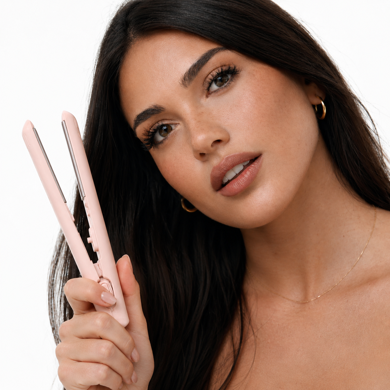 Lyzéa Cordless Hair Straightener: Perfect straightening, wherever you are