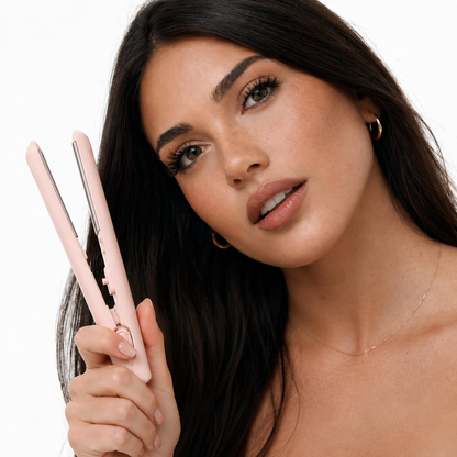 Lyzéa Cordless Hair Straightener: Perfect straightening, wherever you are